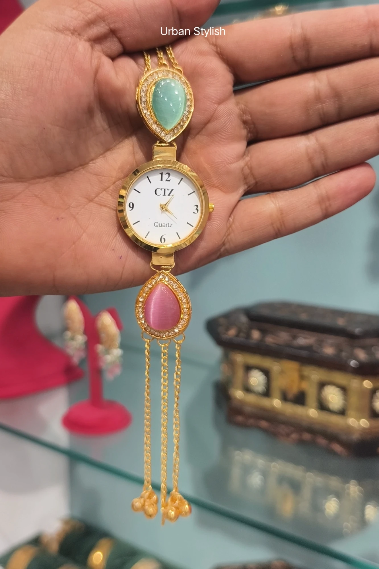 NAJMA KASHMIRI WATCH