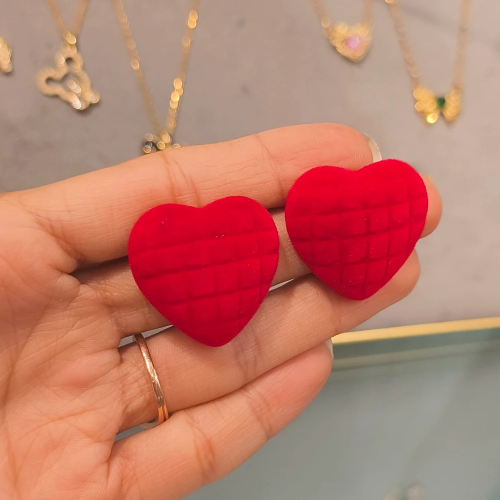 RED HEART EARRINGS