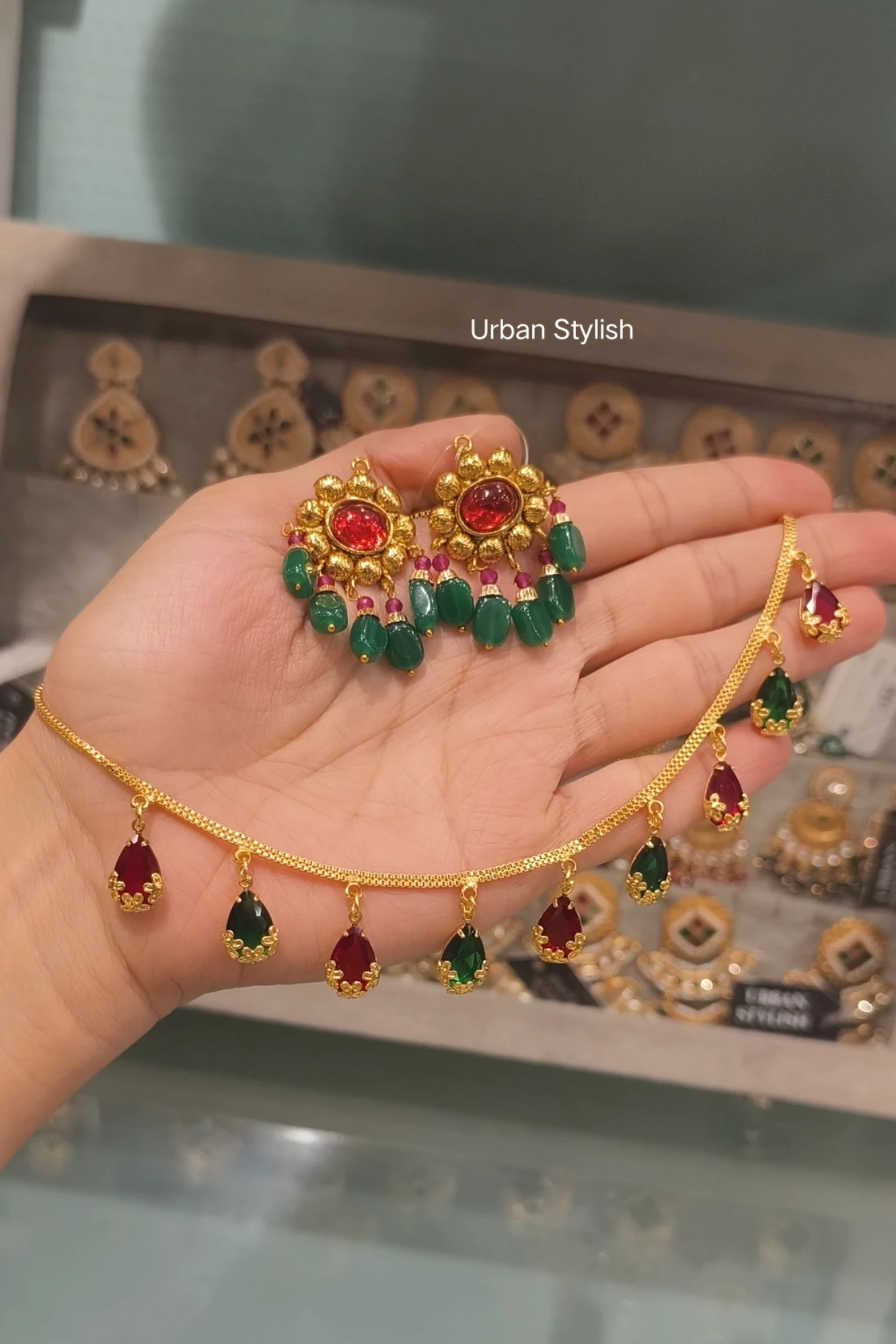 SAFA GREEN ELEGANCE