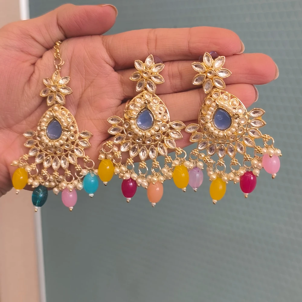 MULTI EARRINGS WITH TIKKA