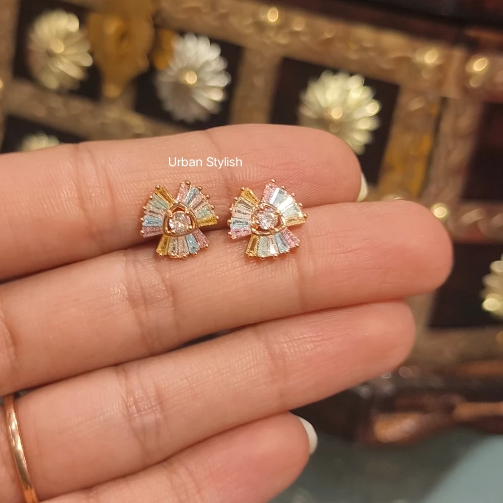 EMAN AMERICAN DIAMOND STUDS
