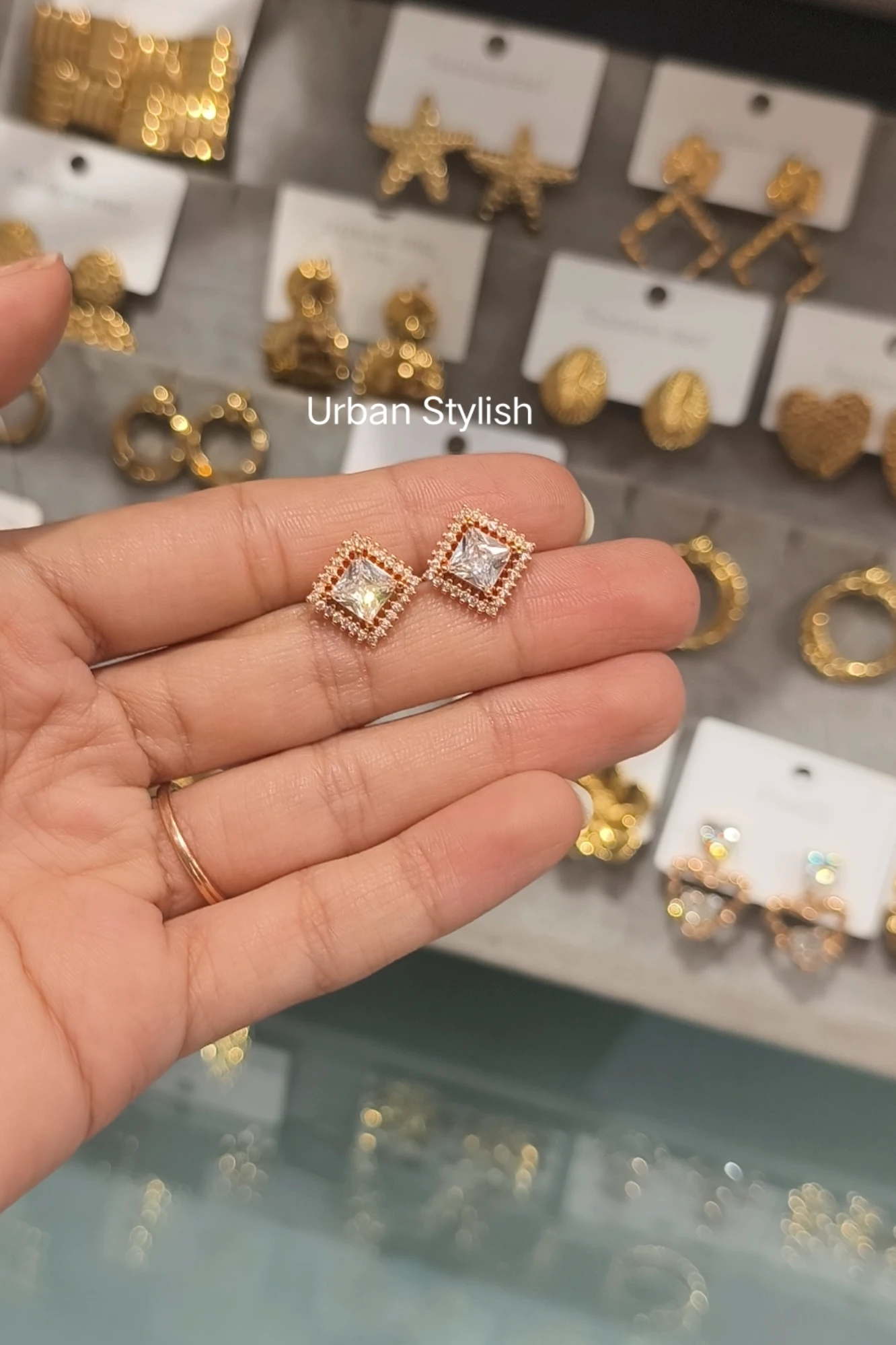 ZARMINA FANCY EARRINGS