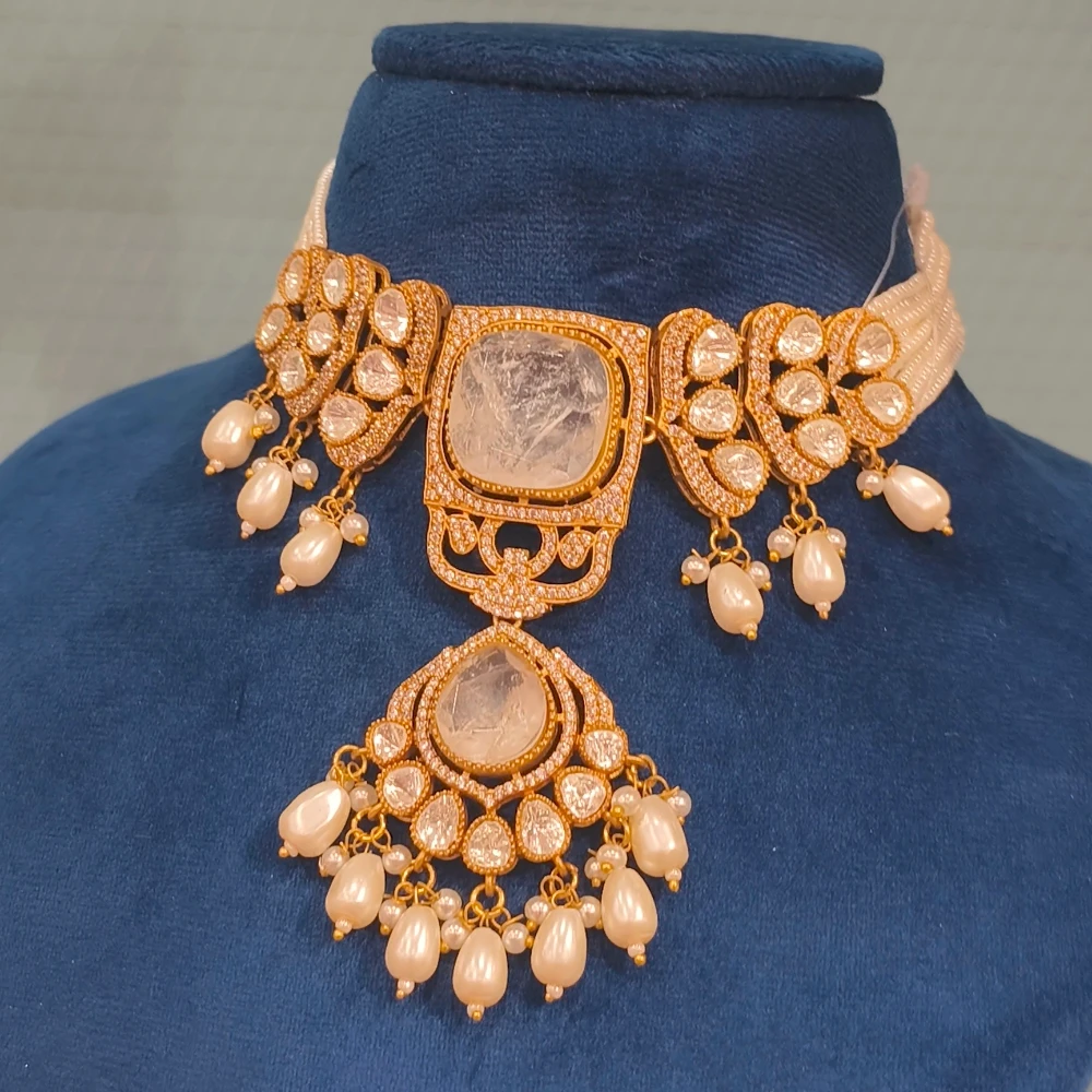 ERA WHITE MOISSANITE CHOCKER AND EARRINGS