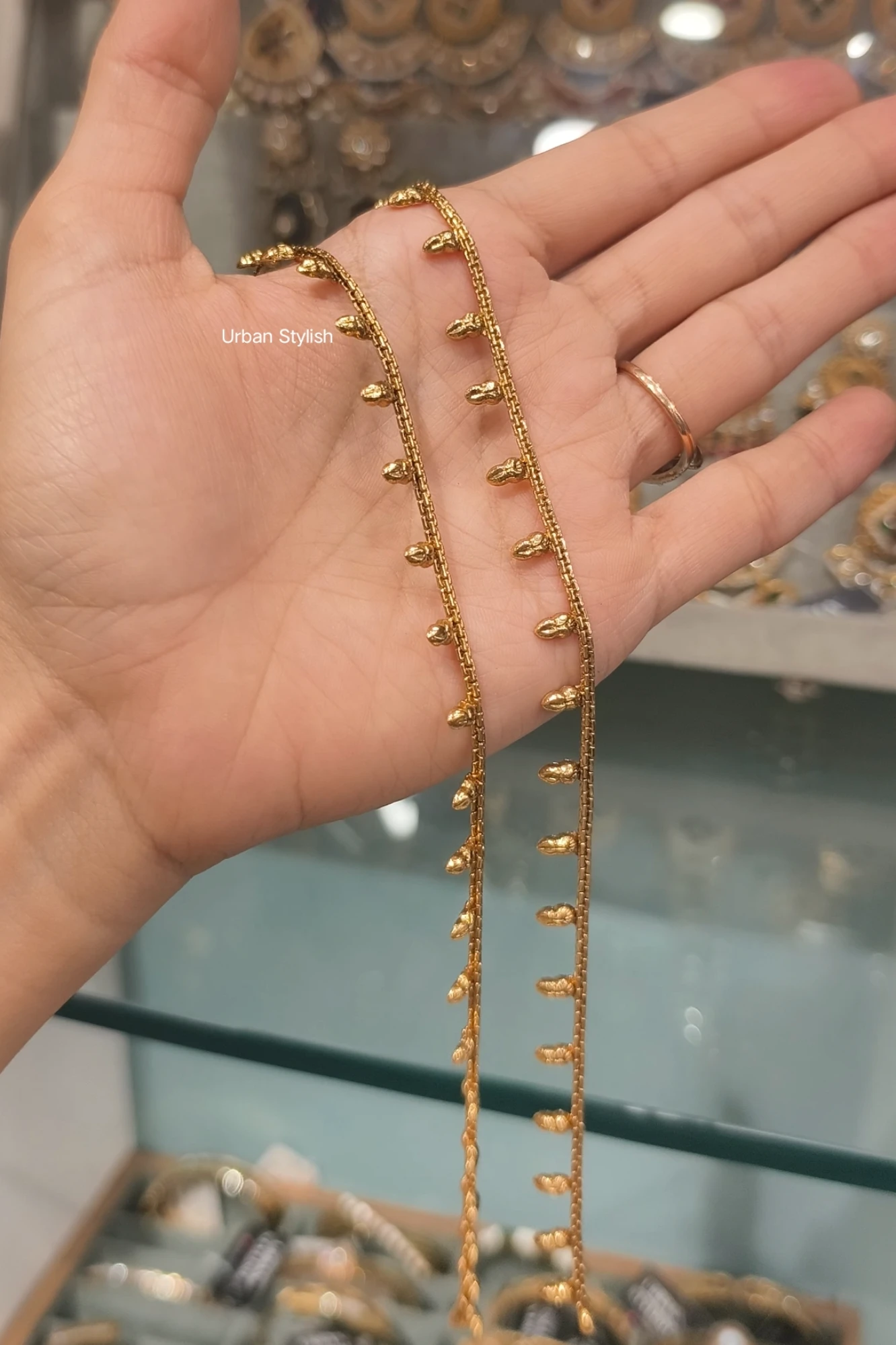 AZIZ ANKLETS