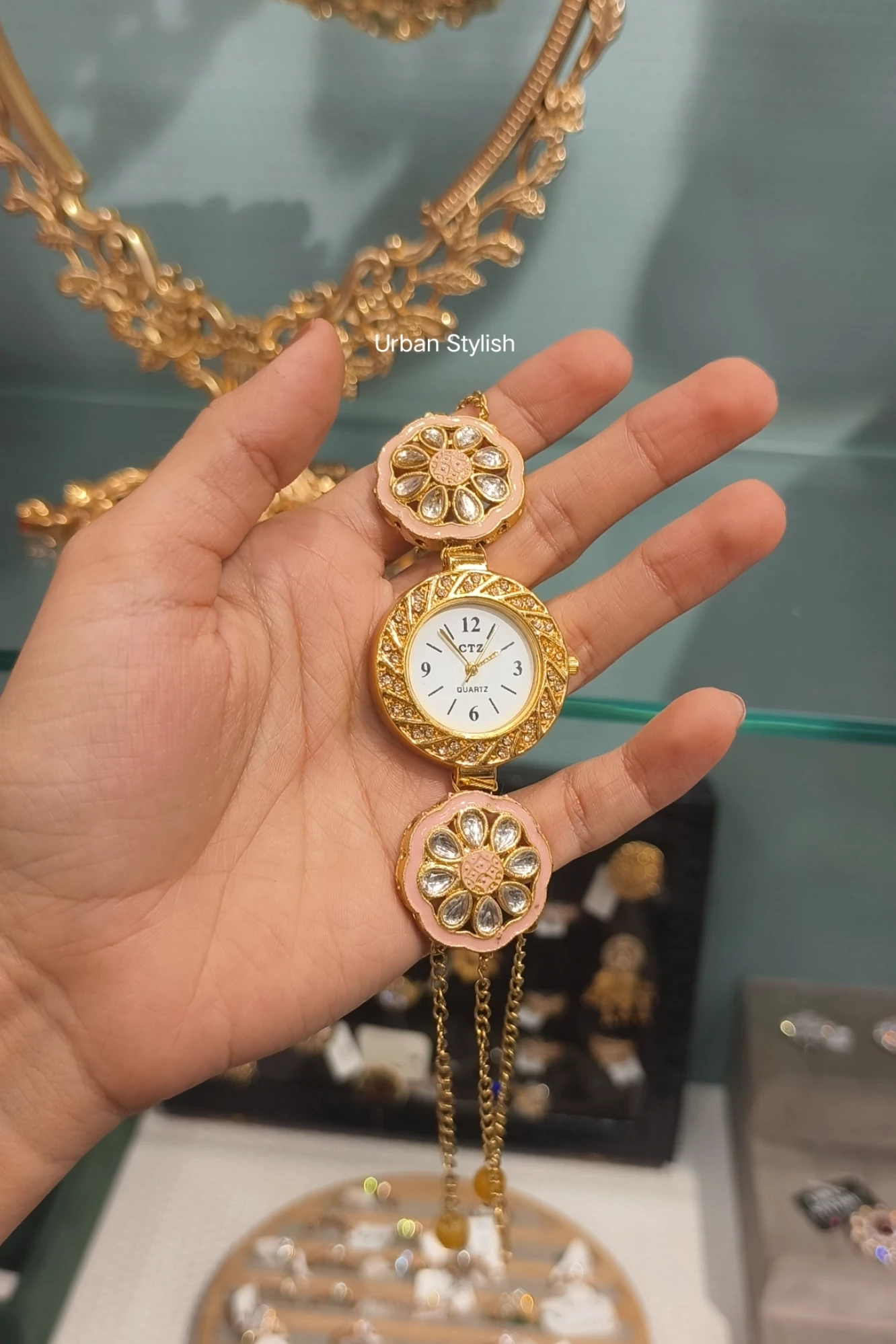 MEHREEN KASHMIRI WATCH