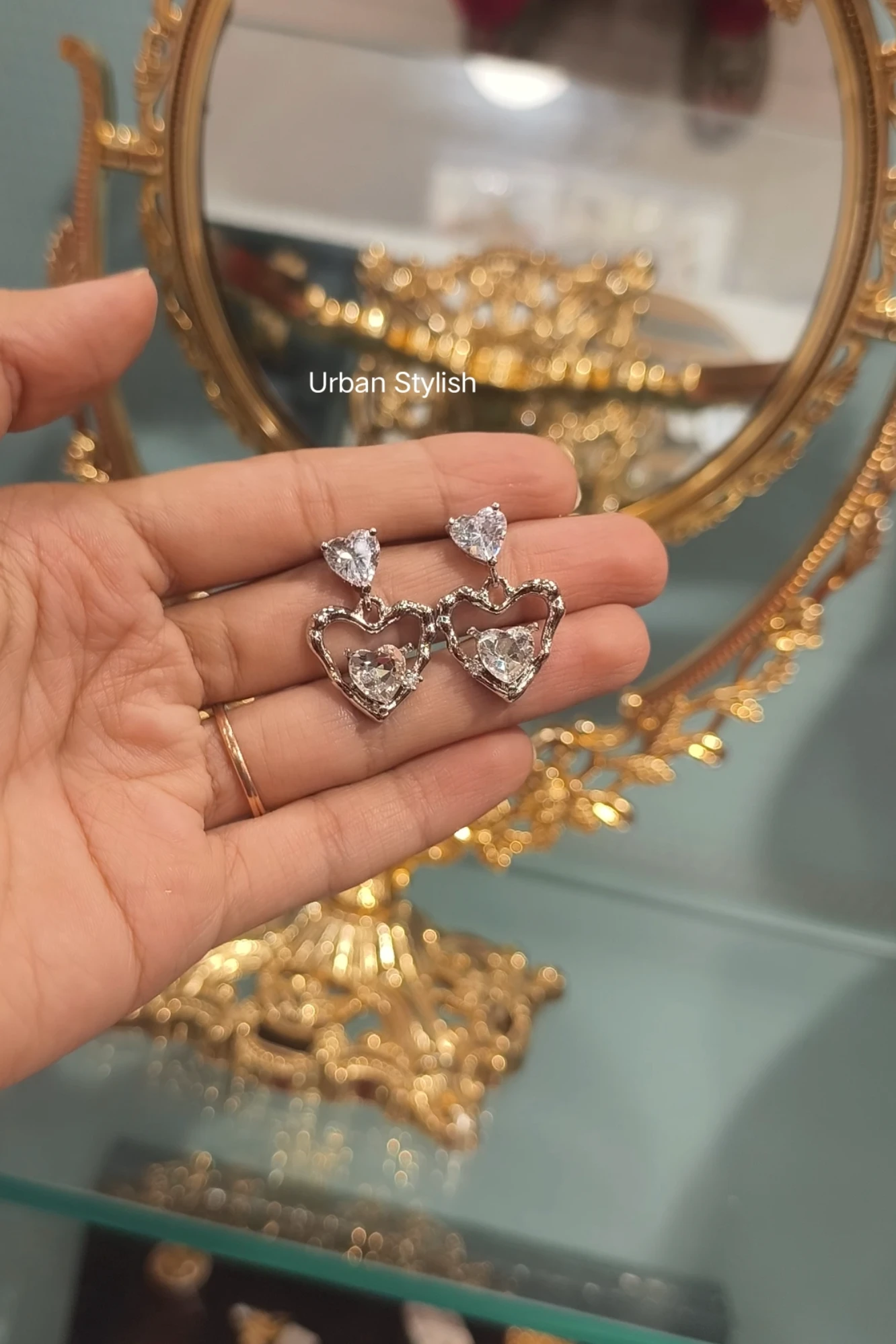 CRYSTAL HEART DROP EARRINGS (A15)