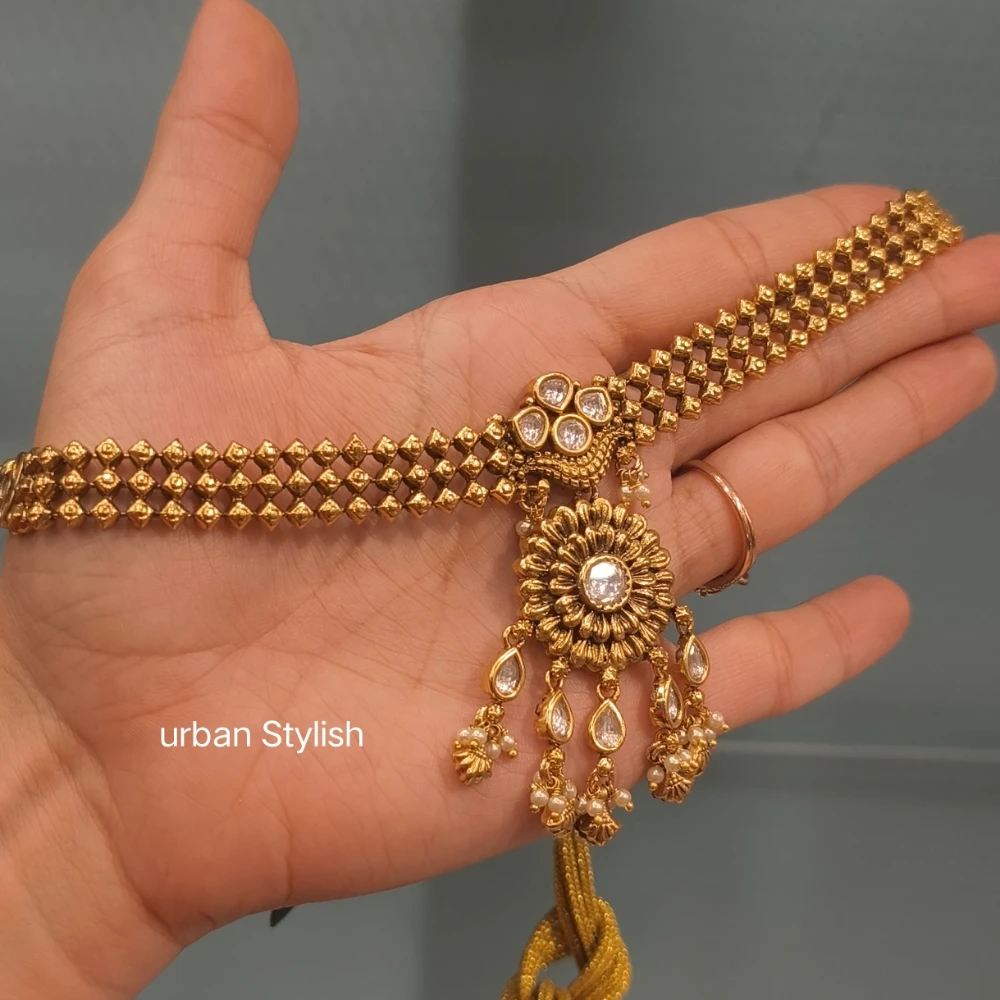 HALA ANTIQUE GOLD PLATED NECKLACE WITH EARRINGS