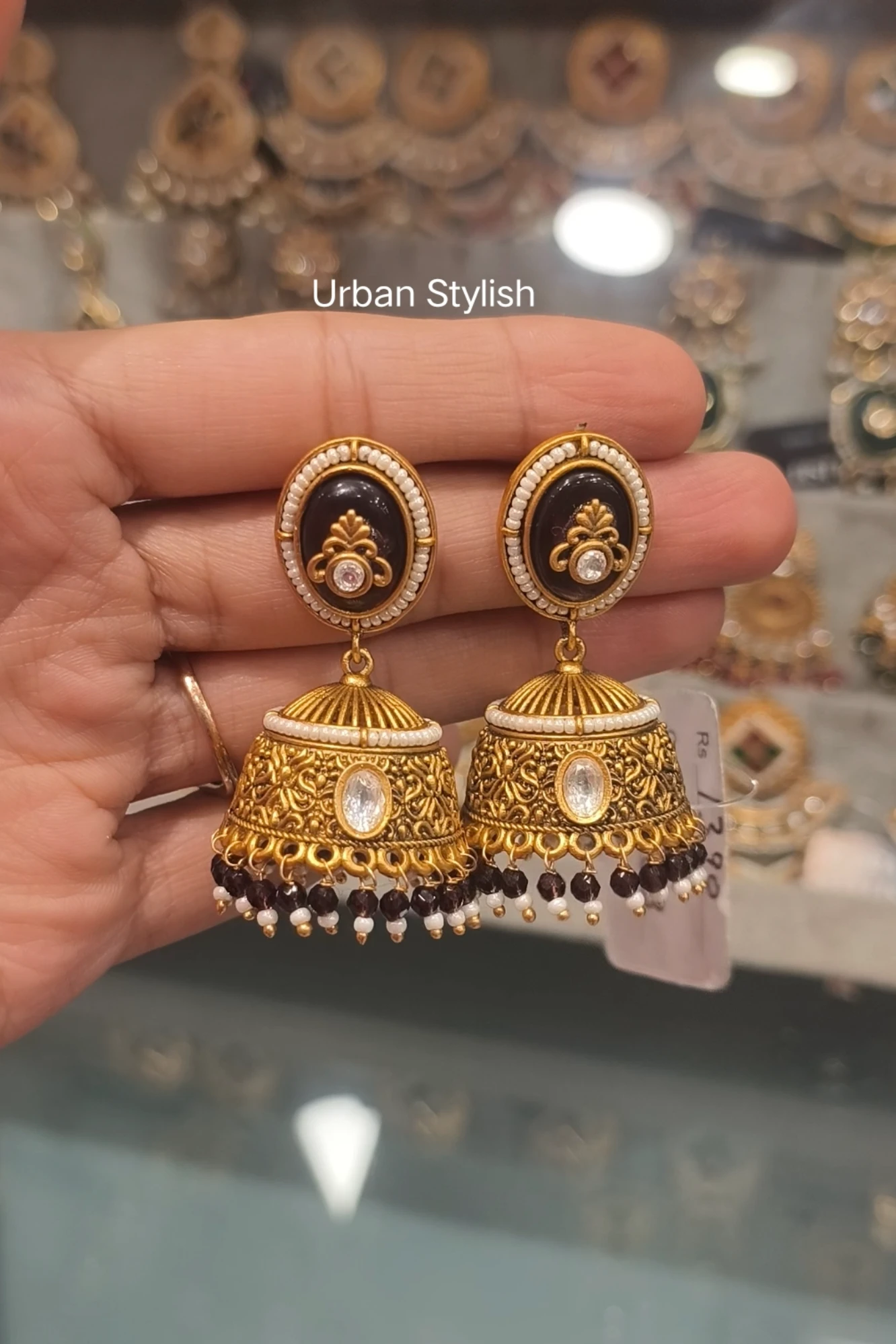 ARBAZ ANTIQUE GOLD LOOK JHUMKI (9A)