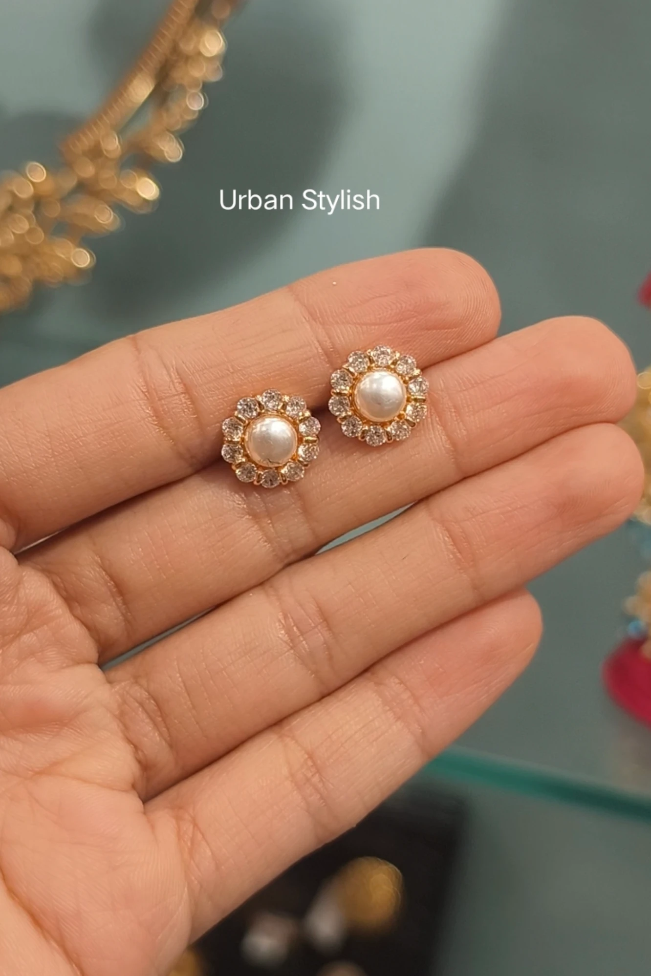 NOORANI AD STUDS