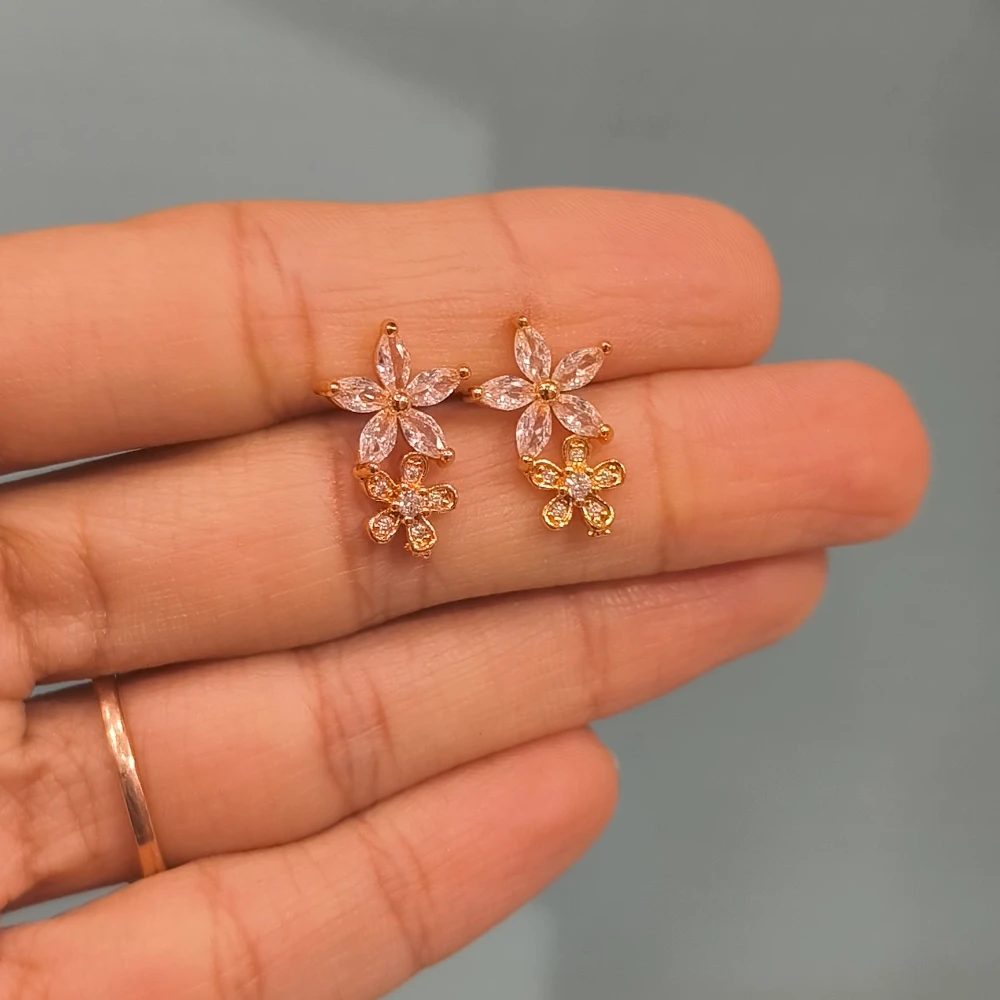 HANIA FLOWER EARRINGS