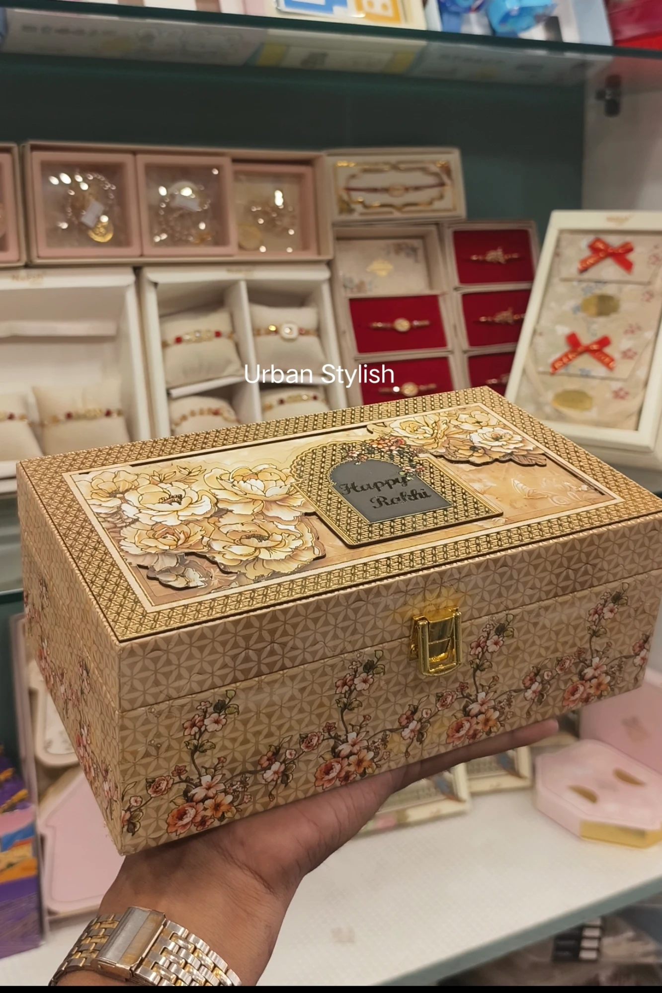 RAKHI BUNDLE HAMPER (C1)