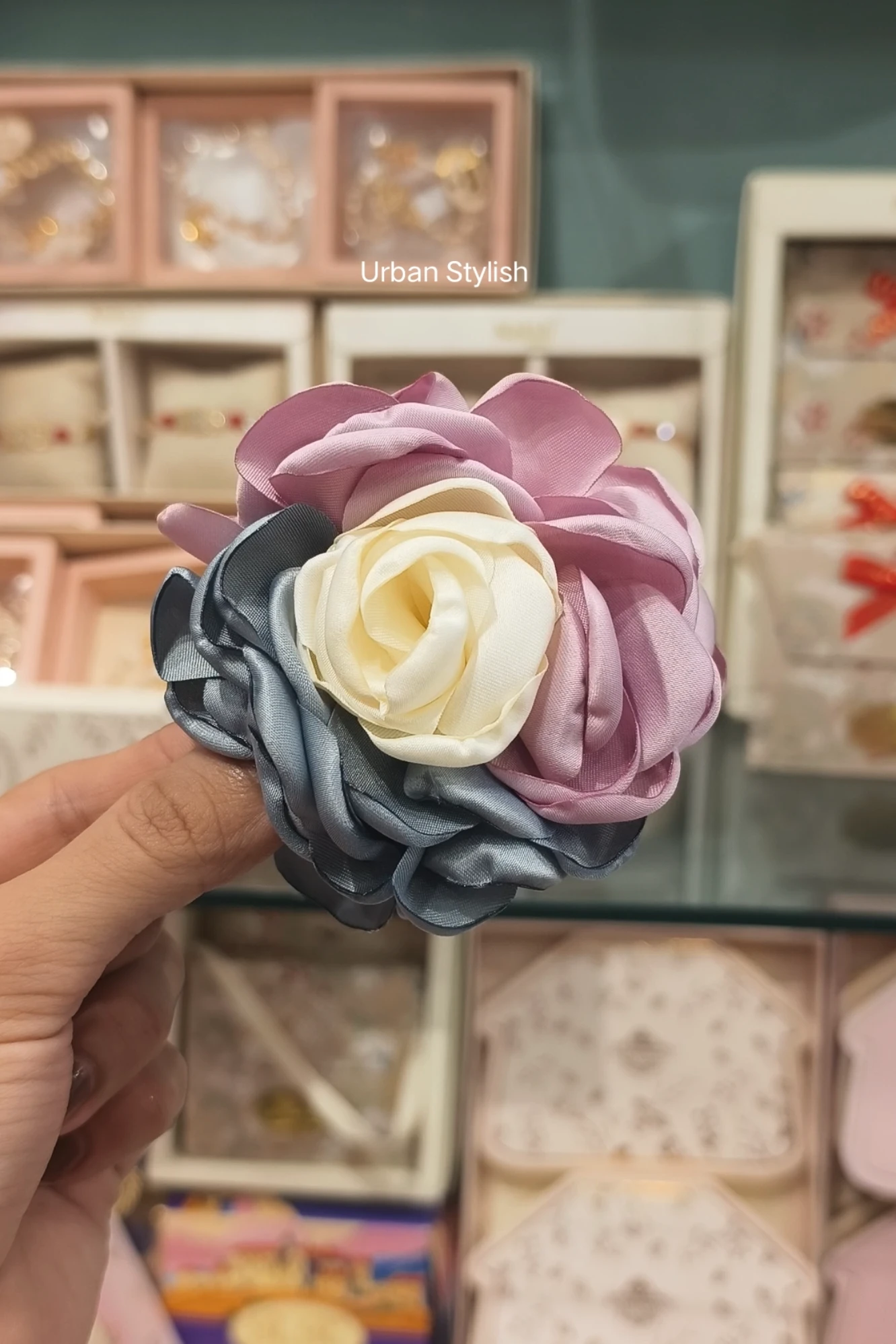 ROSE THREE COLOURS HAIR BOW (A18)
