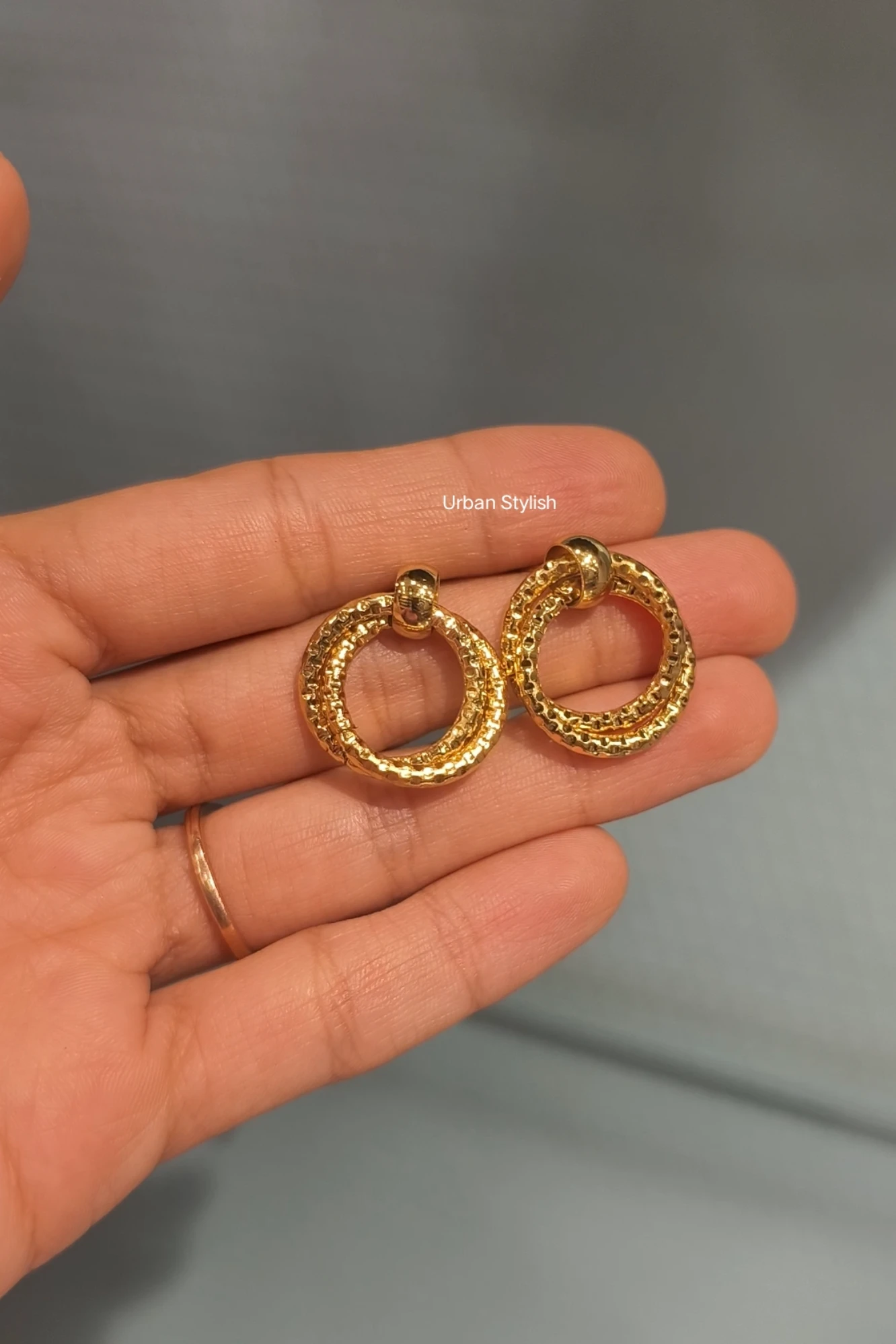 AZIAN STAINLESS STEEL EARRINGS