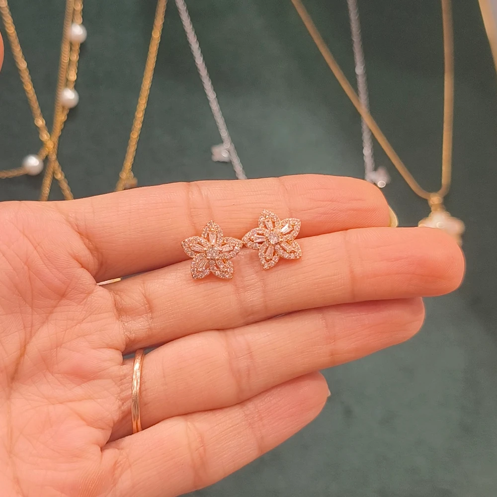 REHMAT MINI AD STUDS