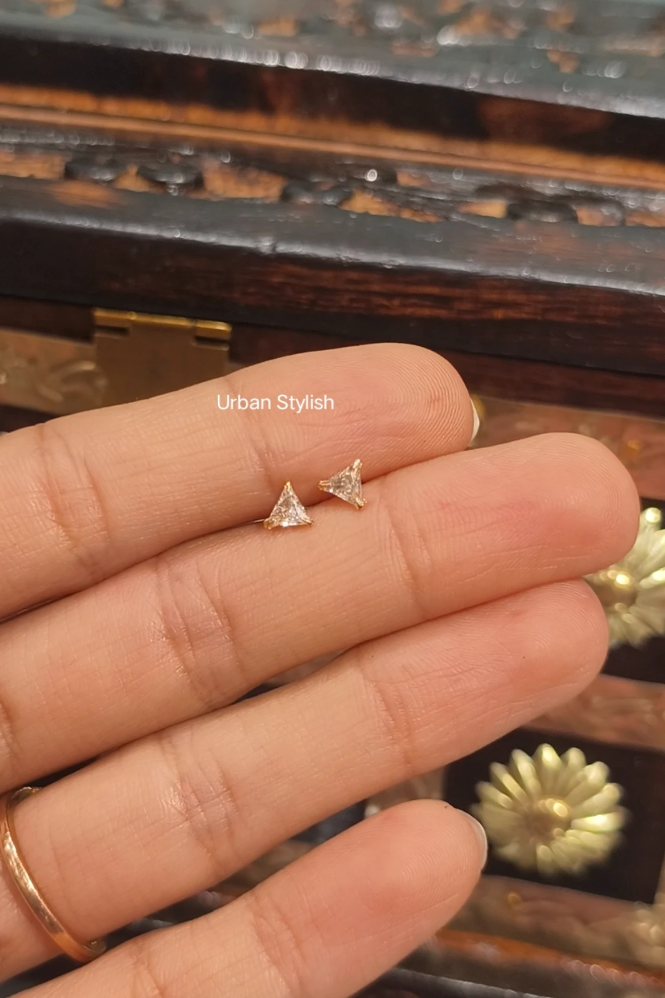 REHMAT XUPING MINI STUDS