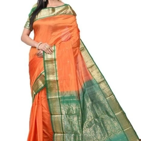 Traditional Kanchipuram Pure Silk Saree in Orange with Green Contrast 
