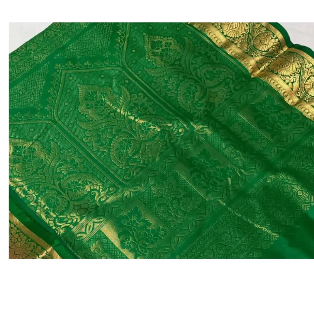 Maroon With Green and Multicolor Contrast Exclusive Kanchipuram Pure Silk Saree with Bentex Border & Diamond Butta