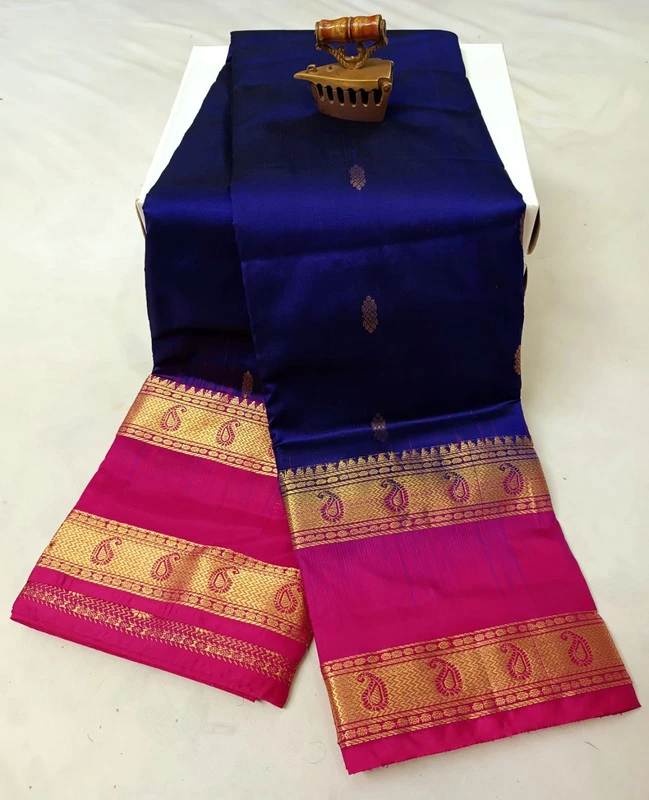 Navy Blue and Pink Kanchipuram silk saree with Bentex border and golden motifs