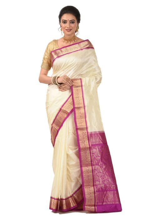 Kanchipuram Pure Silk Saree in Cream with Magenta Contrast for Durga Pooja