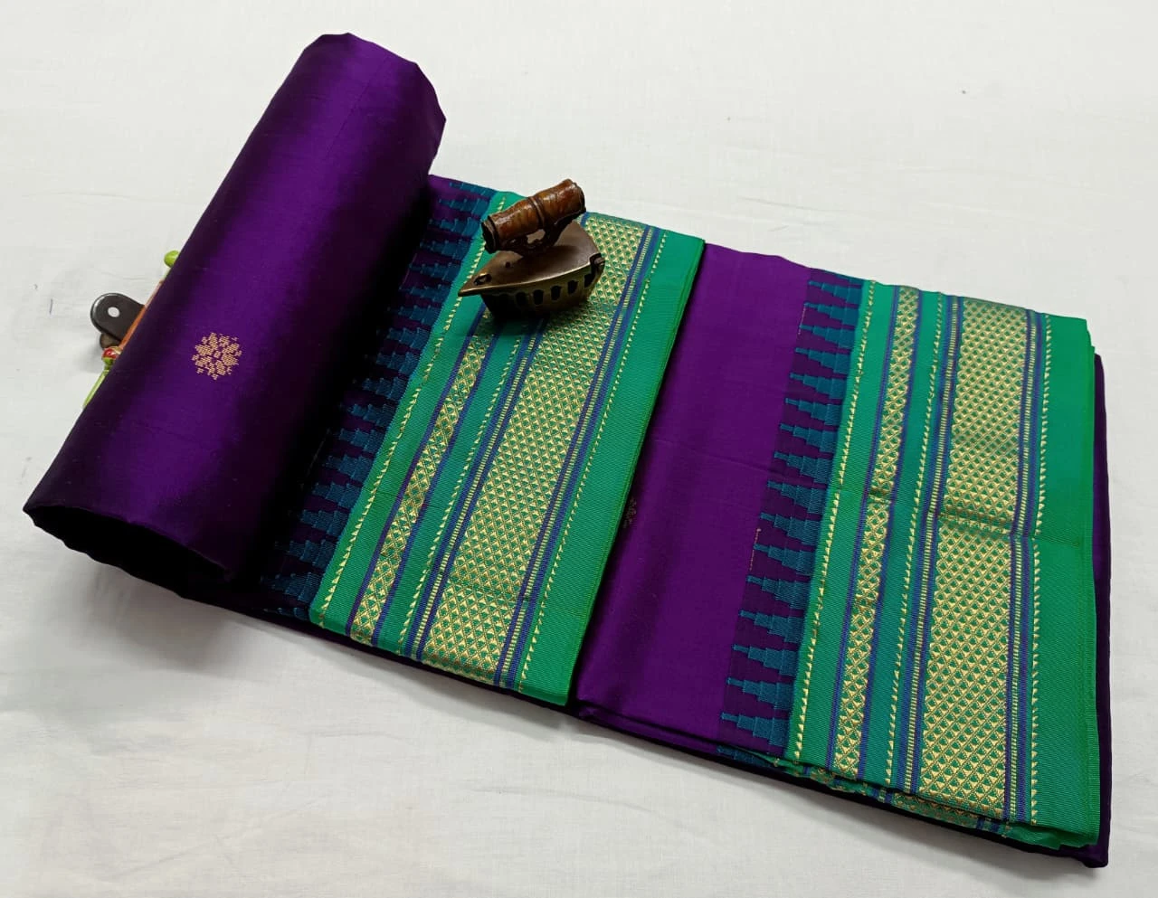 Purple Ilkaal Butta pure silk saree with zari border and traditional woven patterns