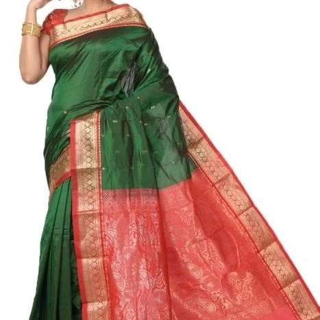 Bottle Green and Red Contrast Traditional Kanchipuram Pure Silk Saree