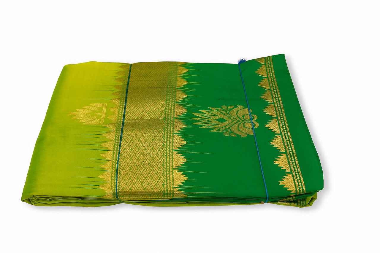Lime Green and Green Contrast Kanchipuram Exclusive Pure Silk Saree with Bentex Border & Diamond Butta