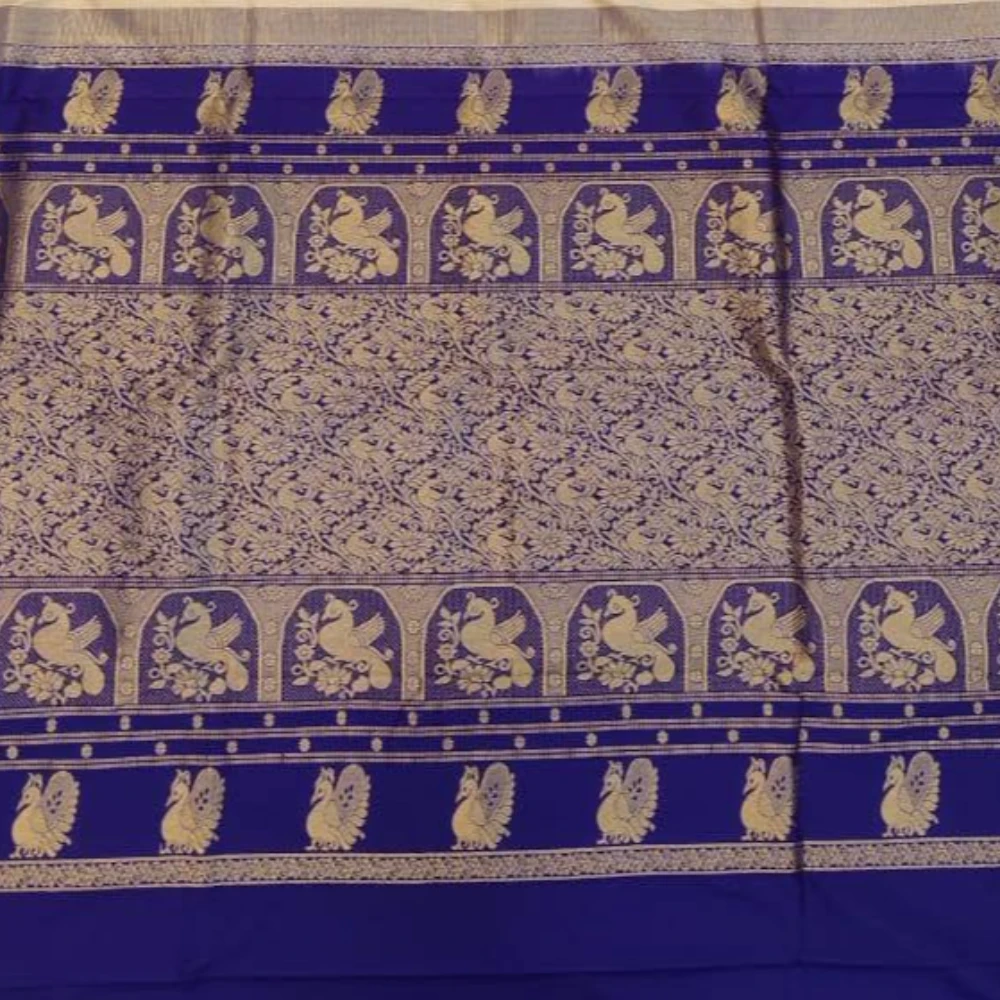Baby Pink Gadwal traditional silk saree with zari border for festive and wedding occasions