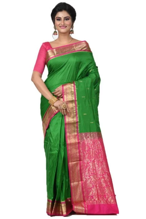 Nine Yards Kanchipuram Pure Silk Saree in Green with Rani Pink Contrast