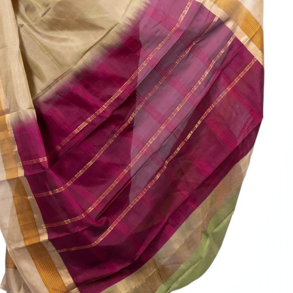 Bottle Green with Copper Zari Pure Kanchipuram Silk Handloom Saree | Korvai Border | Gold Zari | Silk Mark with Blouse - FabFashionz