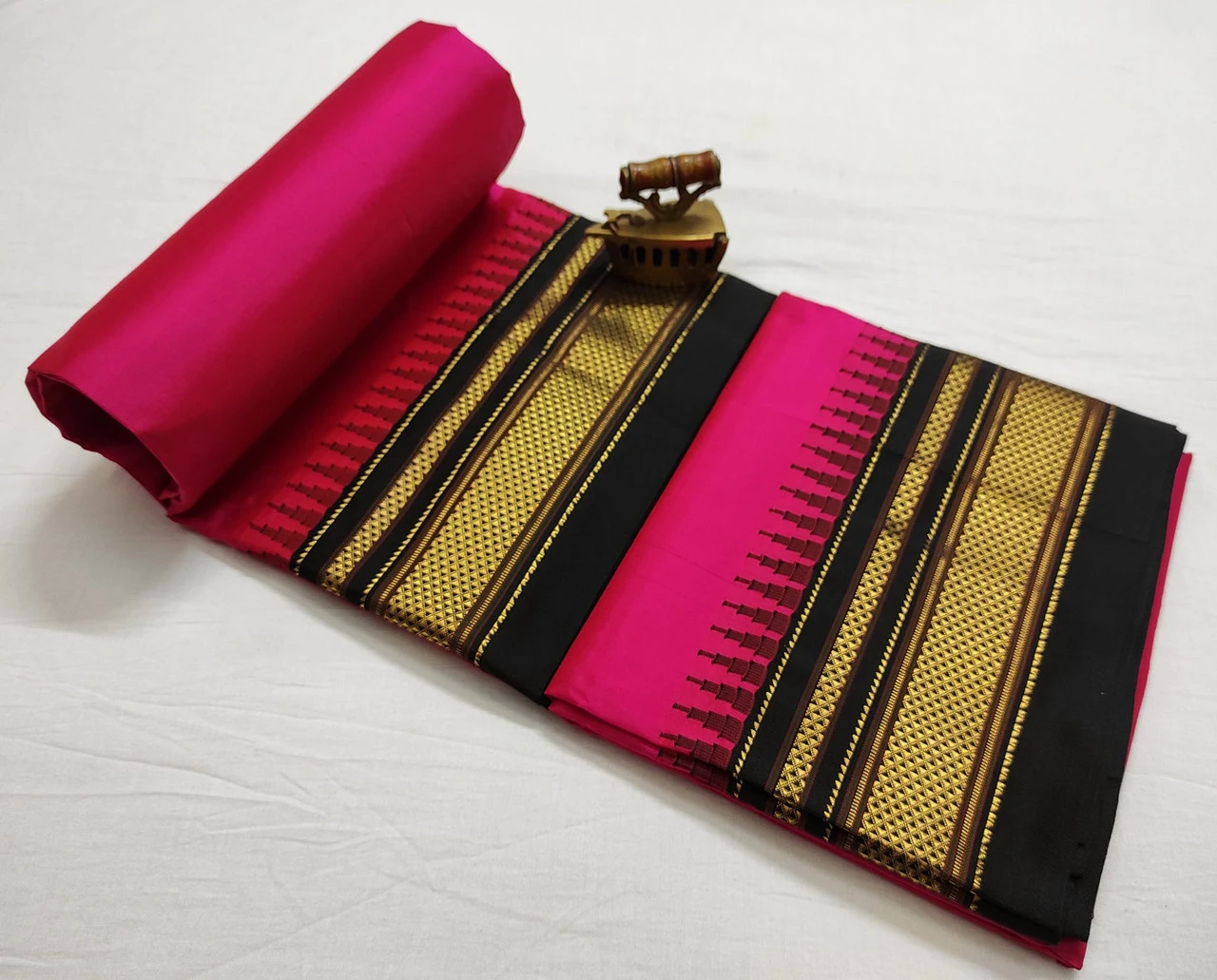 Pink Ilkaal plain pure saree with Black zari border and traditional woven design