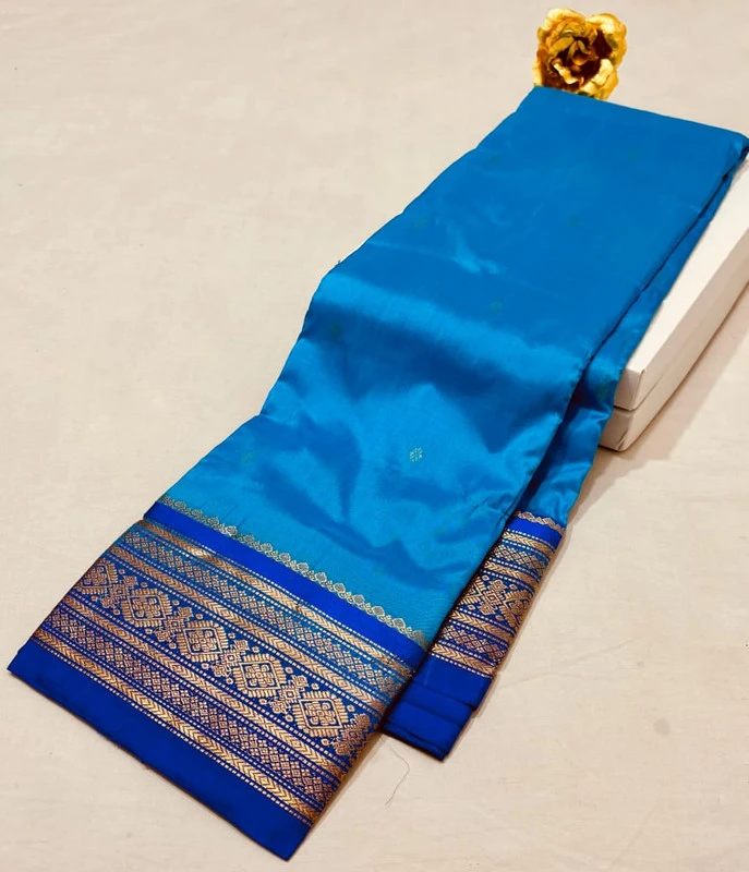 Kanchipuram silk saree blue pink border gold zari handloom ethnic festival wear