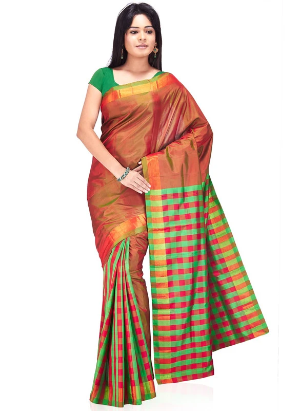 Red Check with Contrast Handwoven Pure Bangalore Silk Kadiyal Saree with Silk Mark