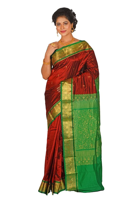 Nine Yards Kanchipuram Pure Silk Saree in Red with Green Contrast