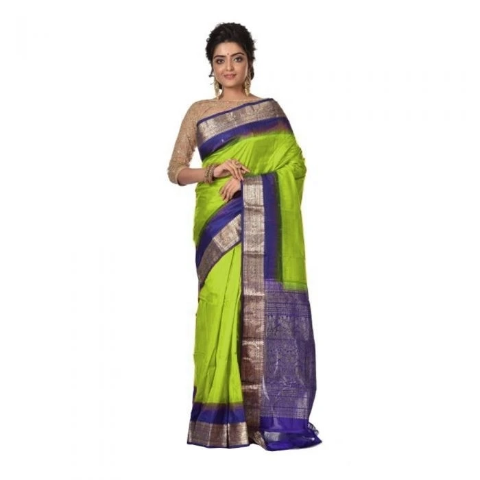 Traditional Kanchipuram Pure Silk Saree in Chikku with Red Contrast 