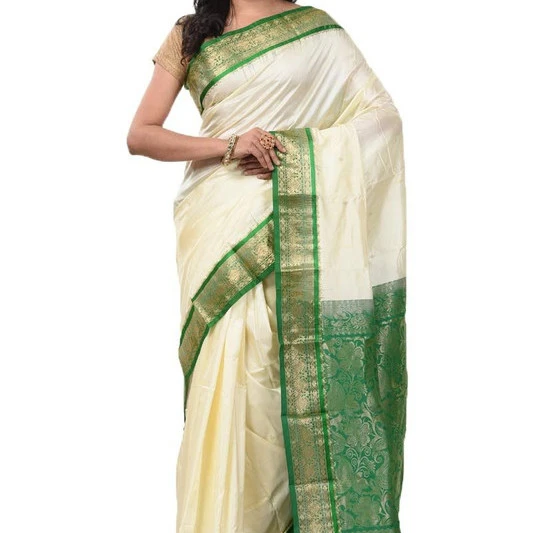 Off White White With Green Traditional Kanchipuram Pure Silk Saree