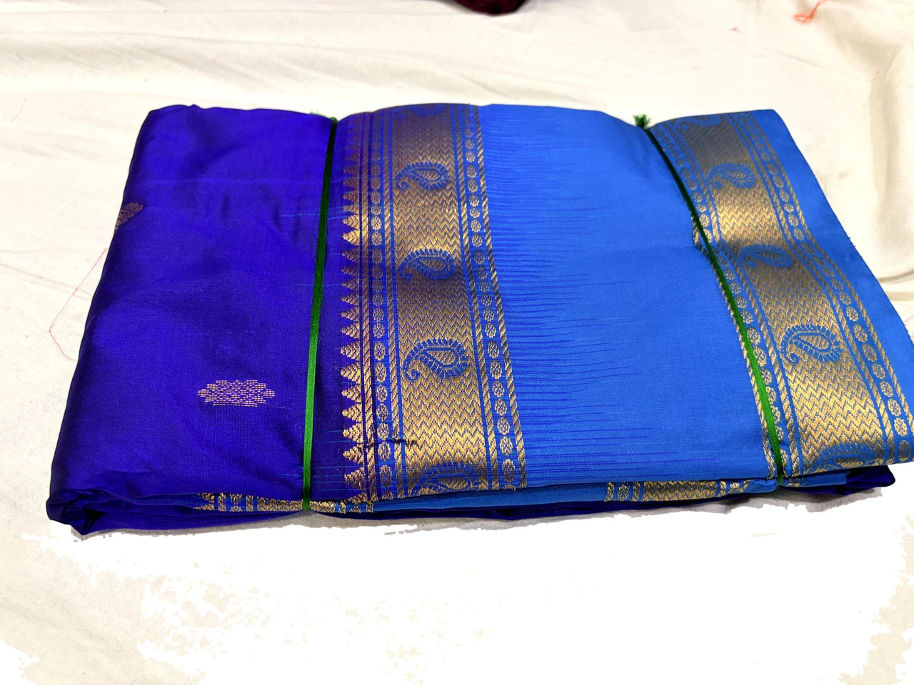 Exclusive Kanchipuram Pure Silk Saree with Pure Silk Blouse - Royal Blue