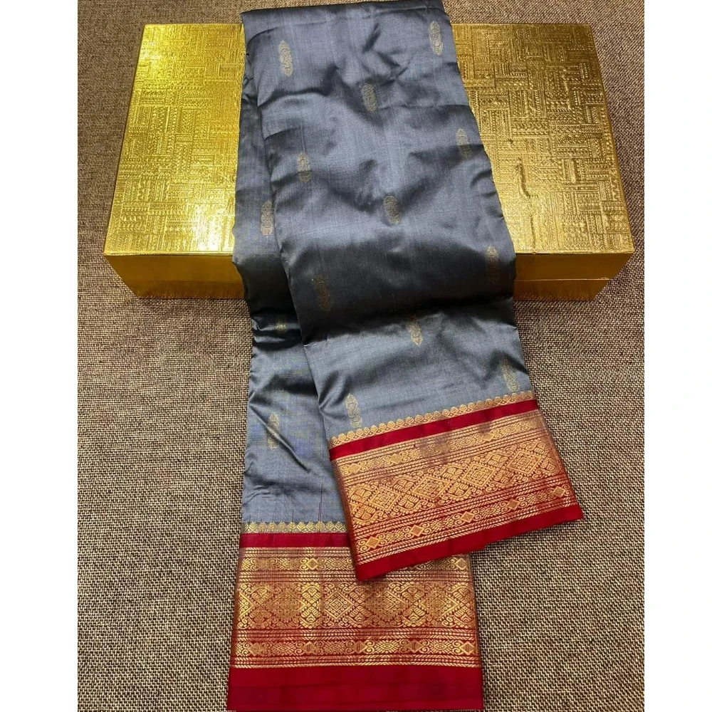 Kanchipuram Pure Silk Saree in Metallic Grey with Red Border