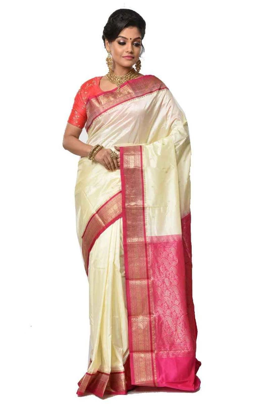 Kanchipuram Pure Silk Saree in Off White with Rani Contrast for Durga Pooja