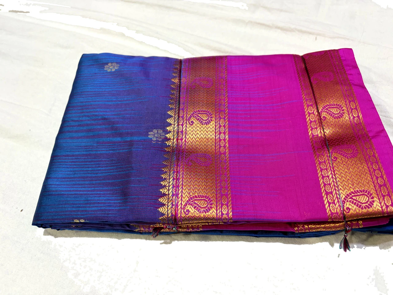 Exclusive Kanchipuram Pure Silk Saree with Pure Silk Blouse - Blue & Pink