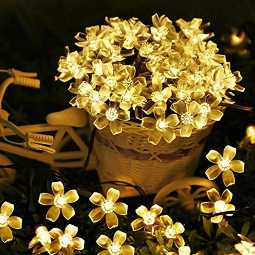 BLOSSOM FLOWER LIGHTS (DIMENSIONS: Length - 2.7 metres approximately Blossom Flower: L - 3 cms)