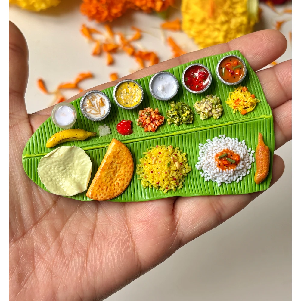 Miniature South Indian Banana Leaf Meal Fridge Magnet