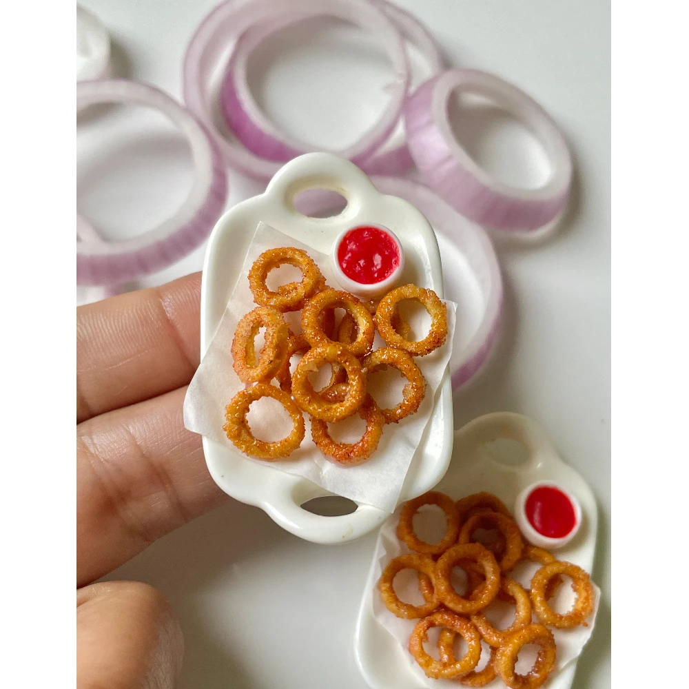 Mini Crunchy Onion Rings Magnet
