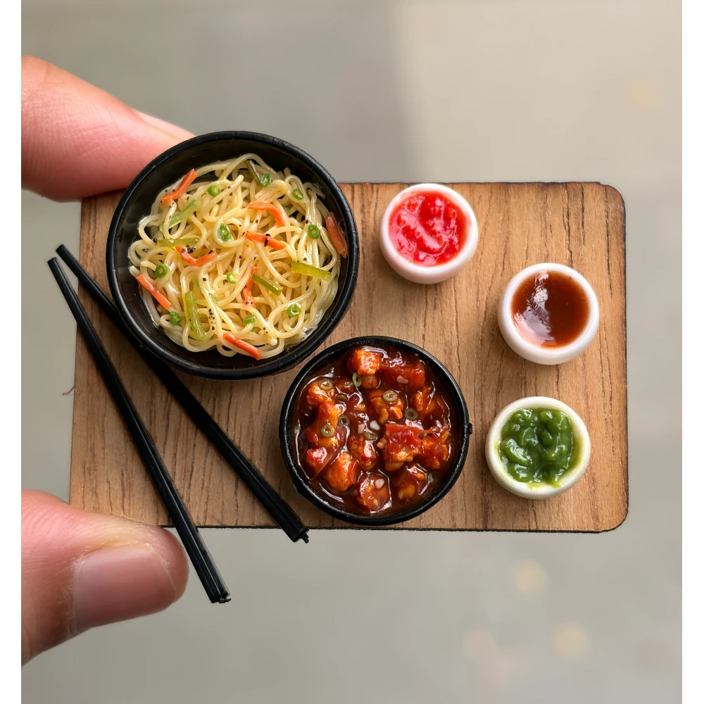Miniature Hakka Noodles & Chilli Paneer Magnet