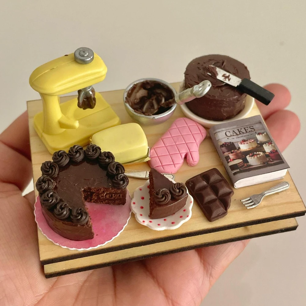 Miniature Frosted Chocolate Cake Platter