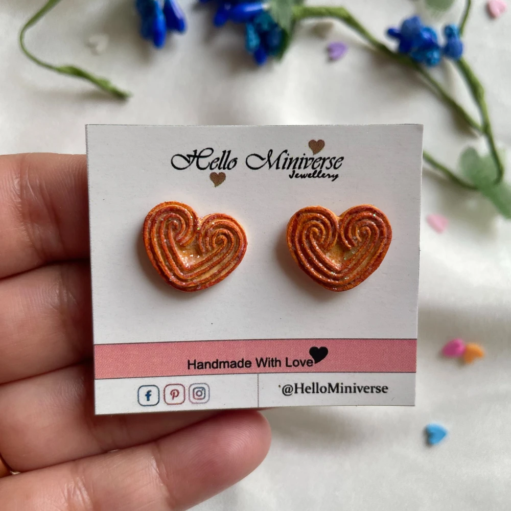 Miniature Little Hearts Biscuit Studs