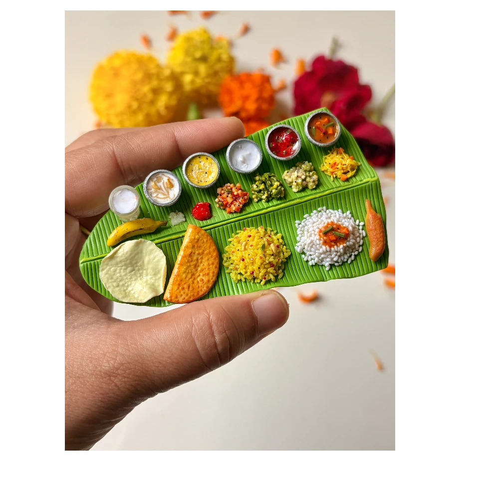 Miniature South Indian Banana Leaf Meal Fridge Magnet