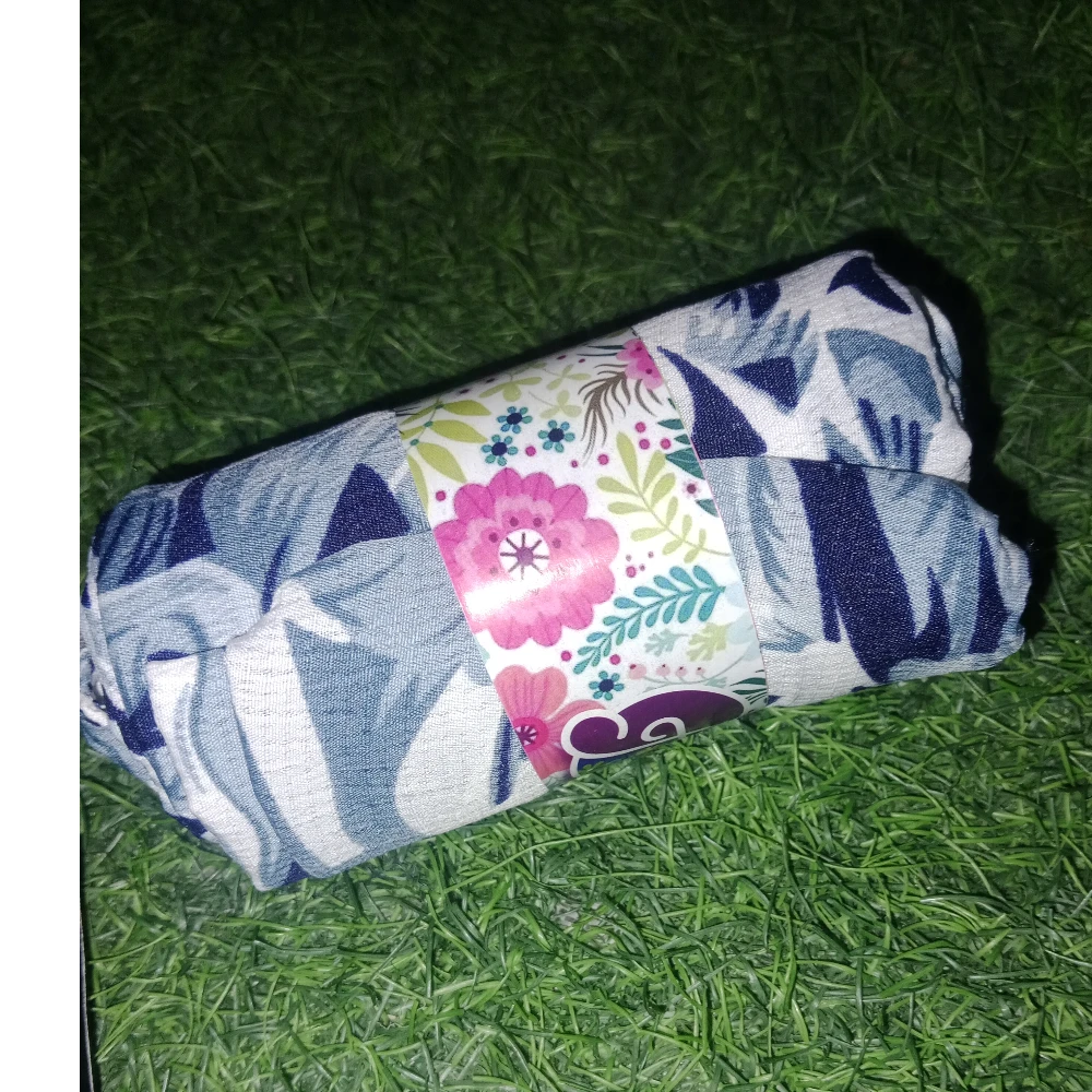 Girls trending scarf (1)