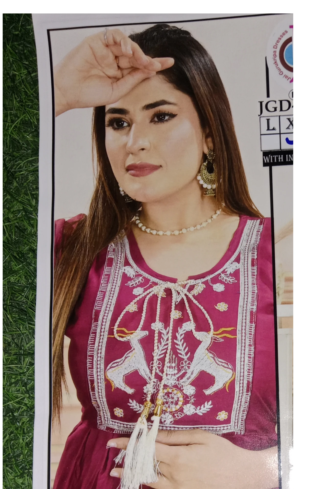 Short kurta trending round pattern cotton fabric (Wine)