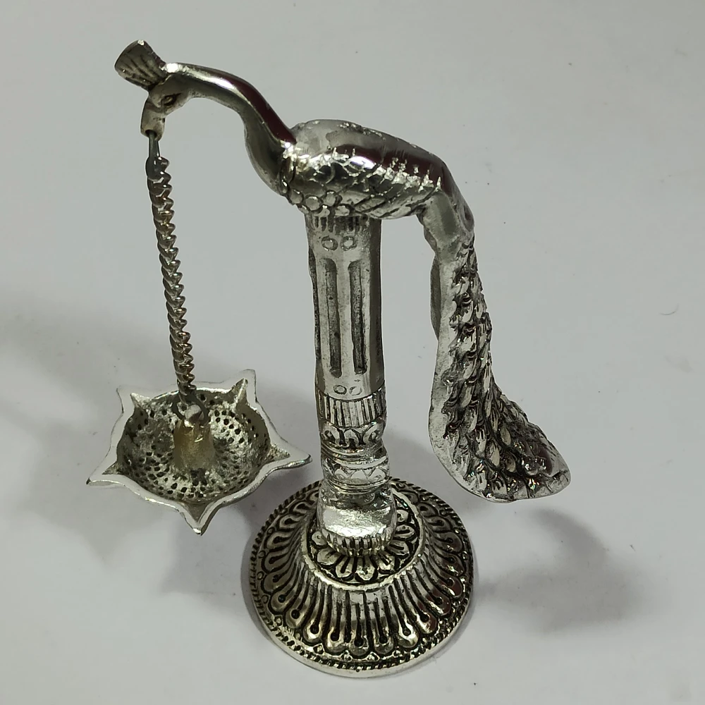 Peacock Diya with stand-7.5No-Z11625