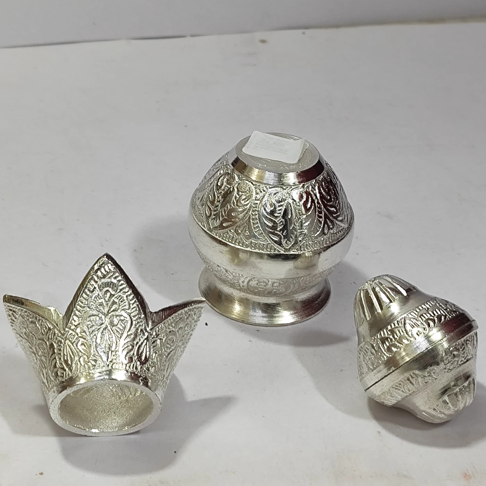 Lota with Nariyal-4.5No-Z13054